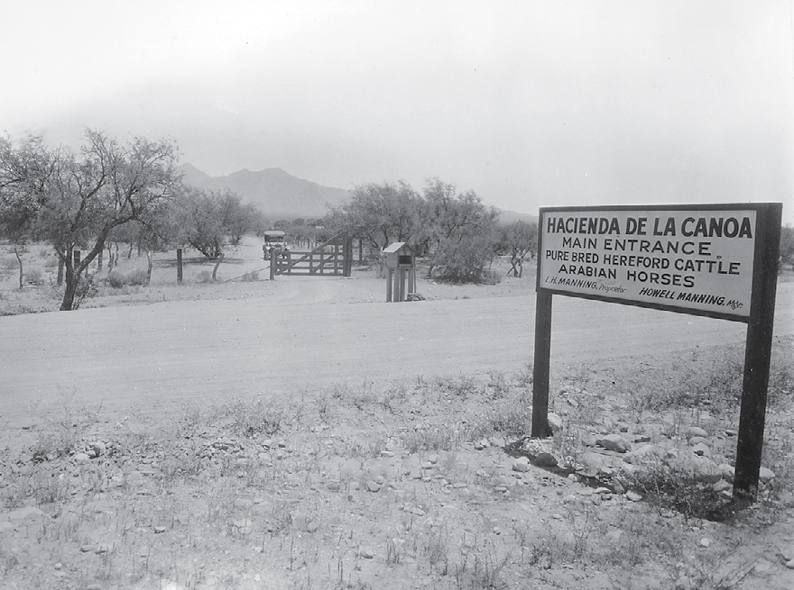 Sign marking the Hacienda de la Canoa